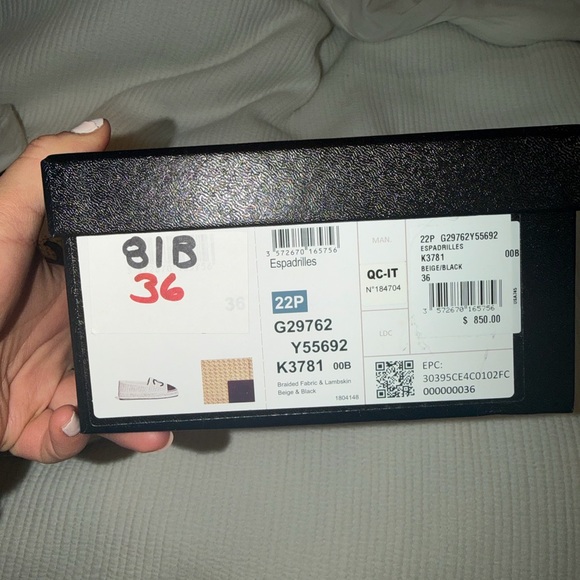 CHANEL Beige and Black Sole Espadrilles - Picture 3 of 9